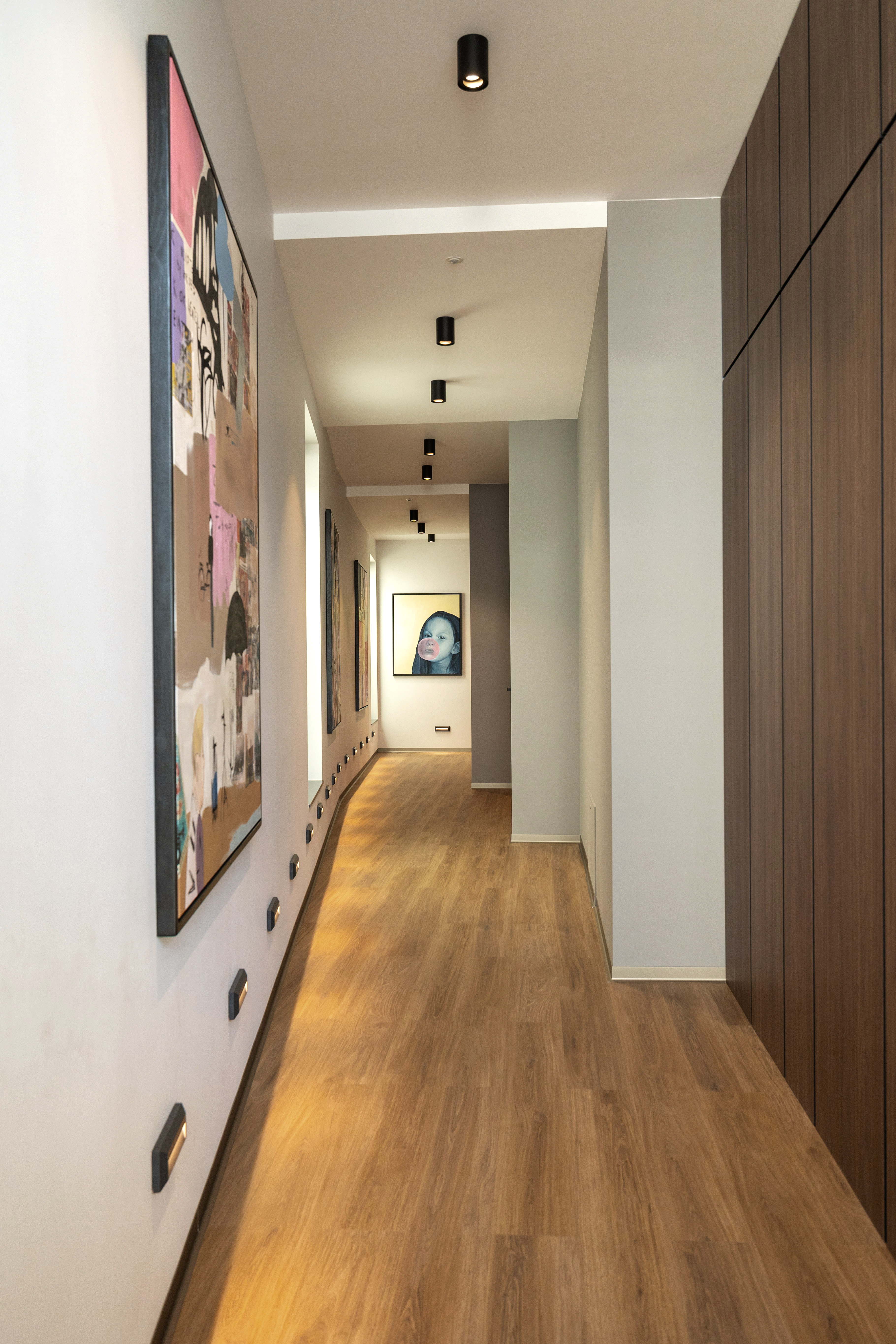 Bucatarie + Dining si hol