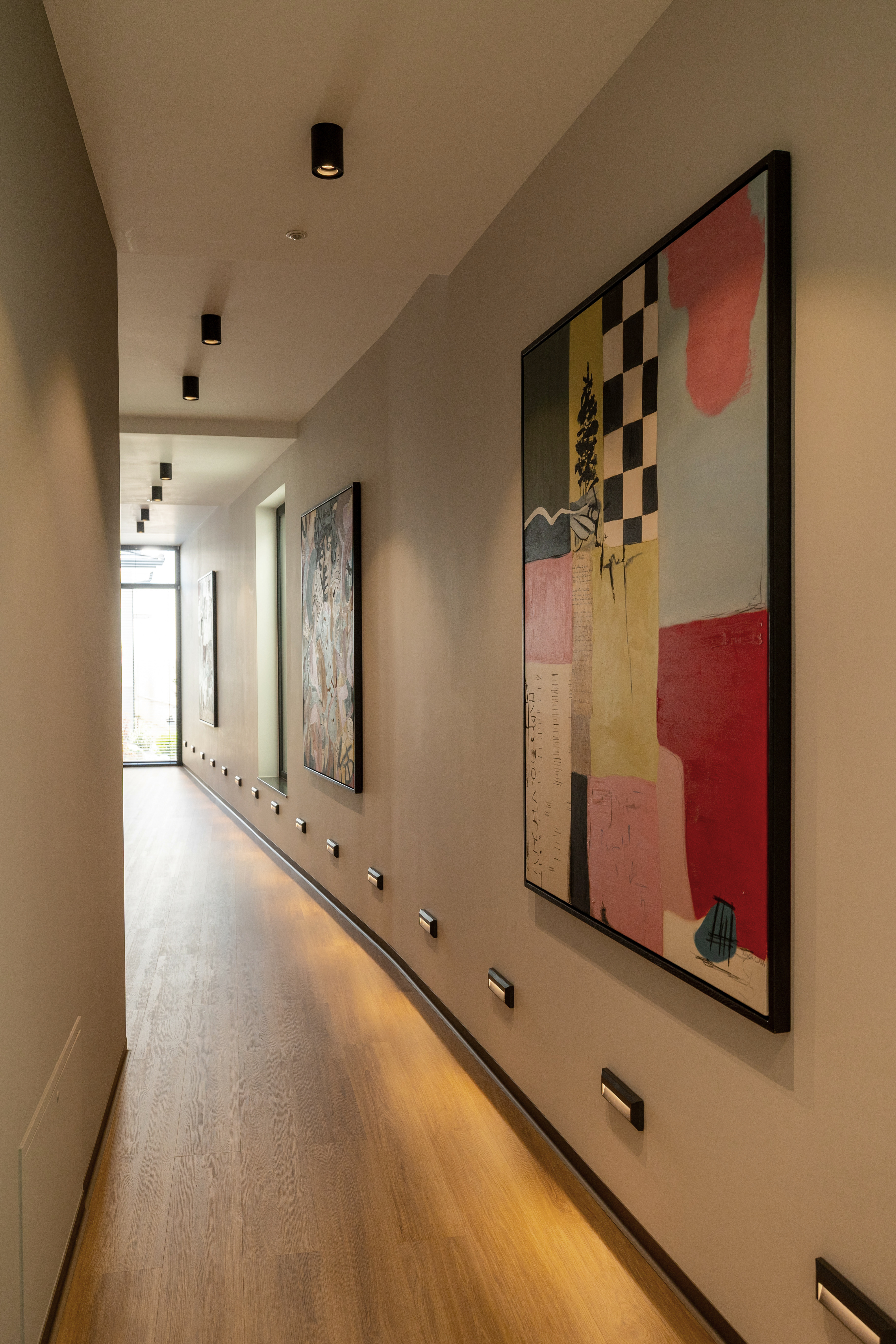 Bucatarie + Dining si hol