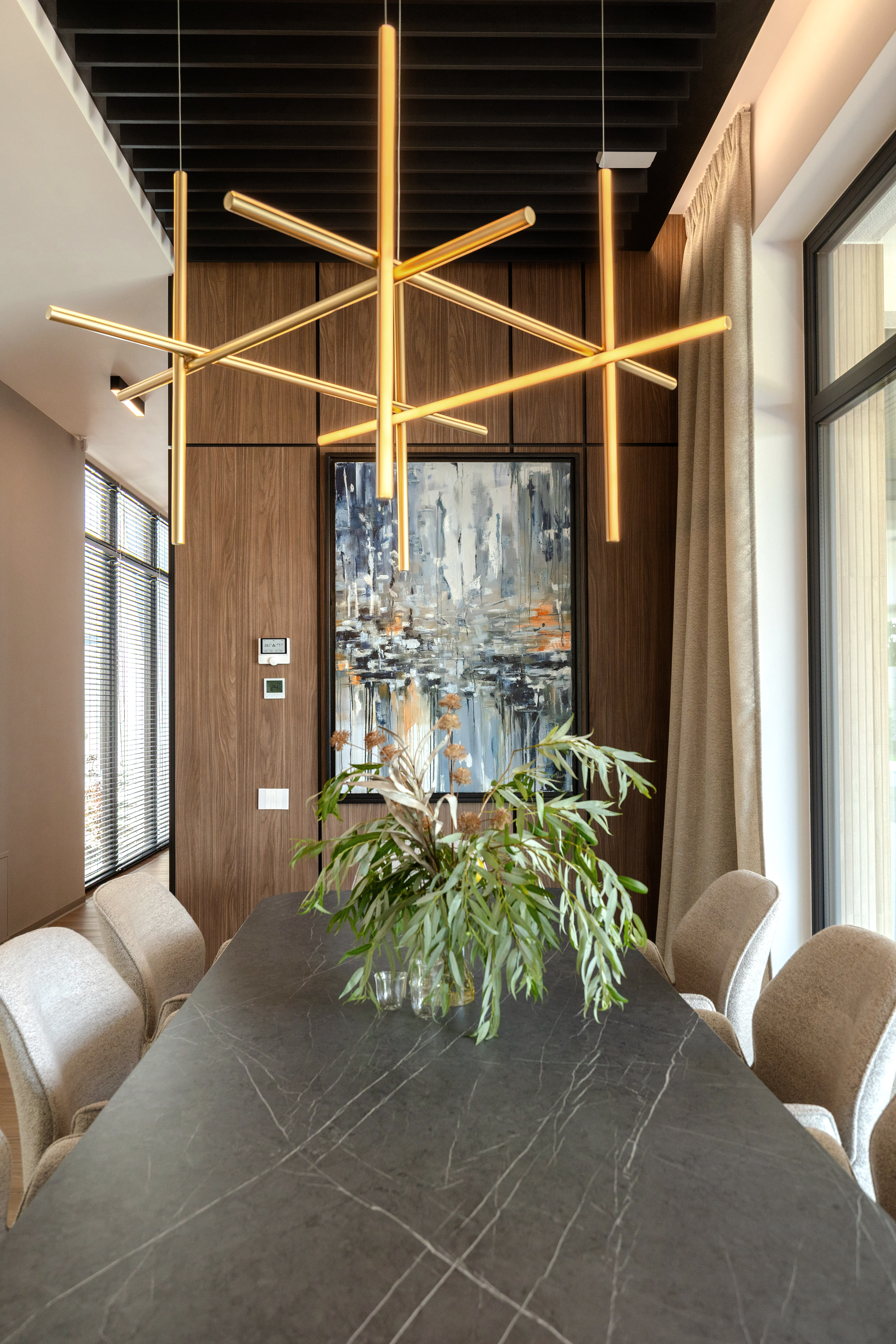 Bucatarie + Dining si hol