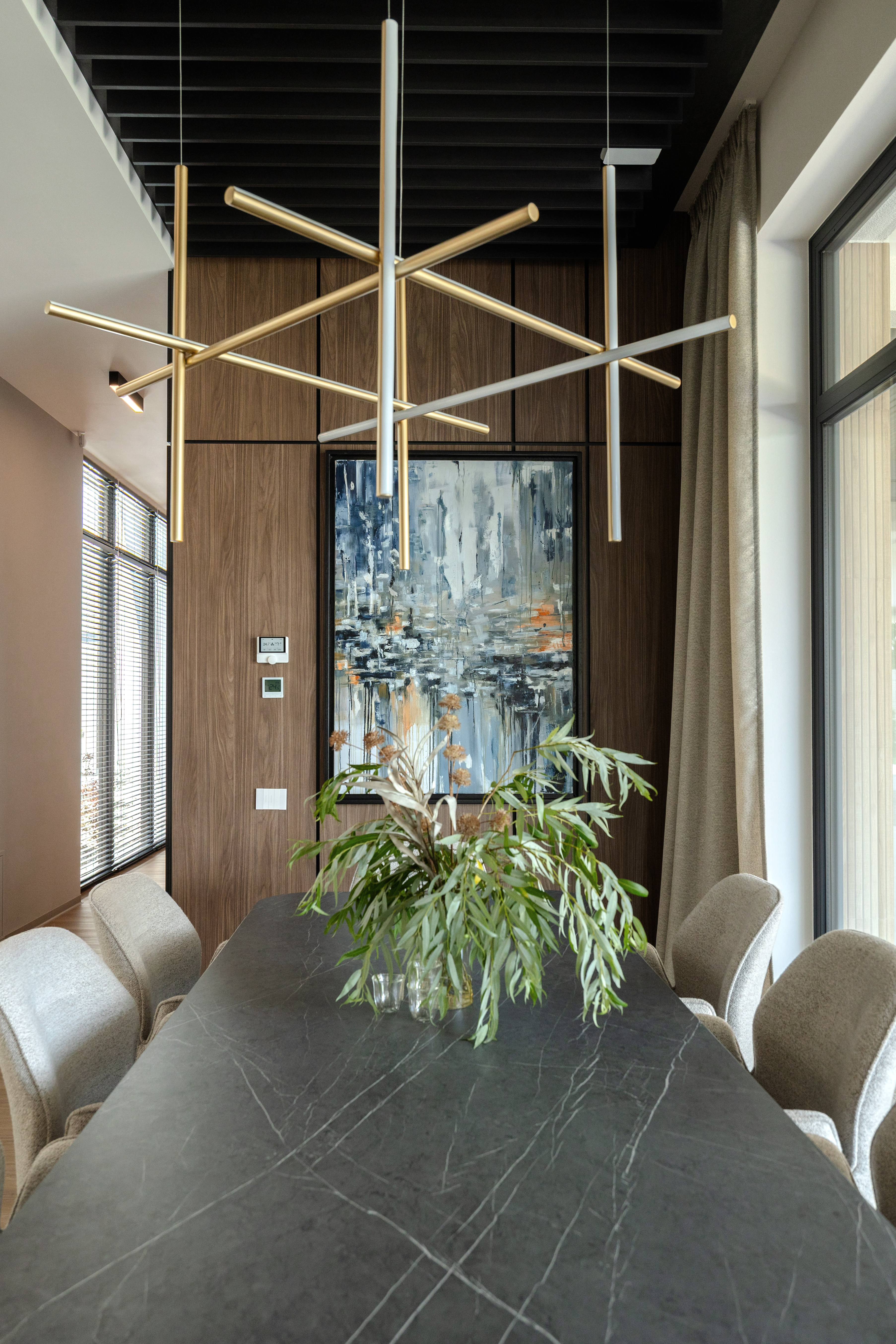 Bucatarie + Dining si hol